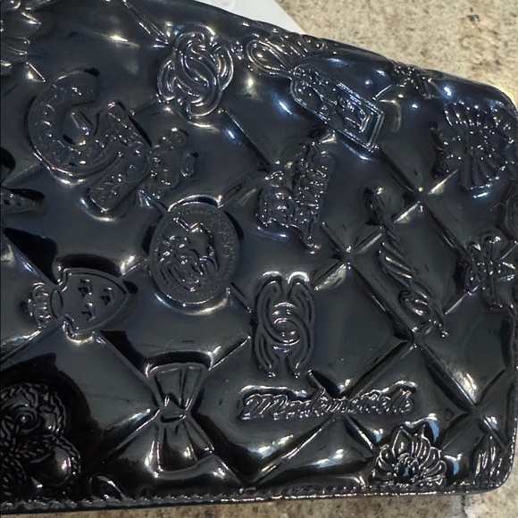 Chanel Monaco Black Patent Leather Wallet - Picture 7 of 16